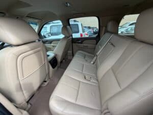 2014 Chevrolet Suburban LT thumbnail 8
