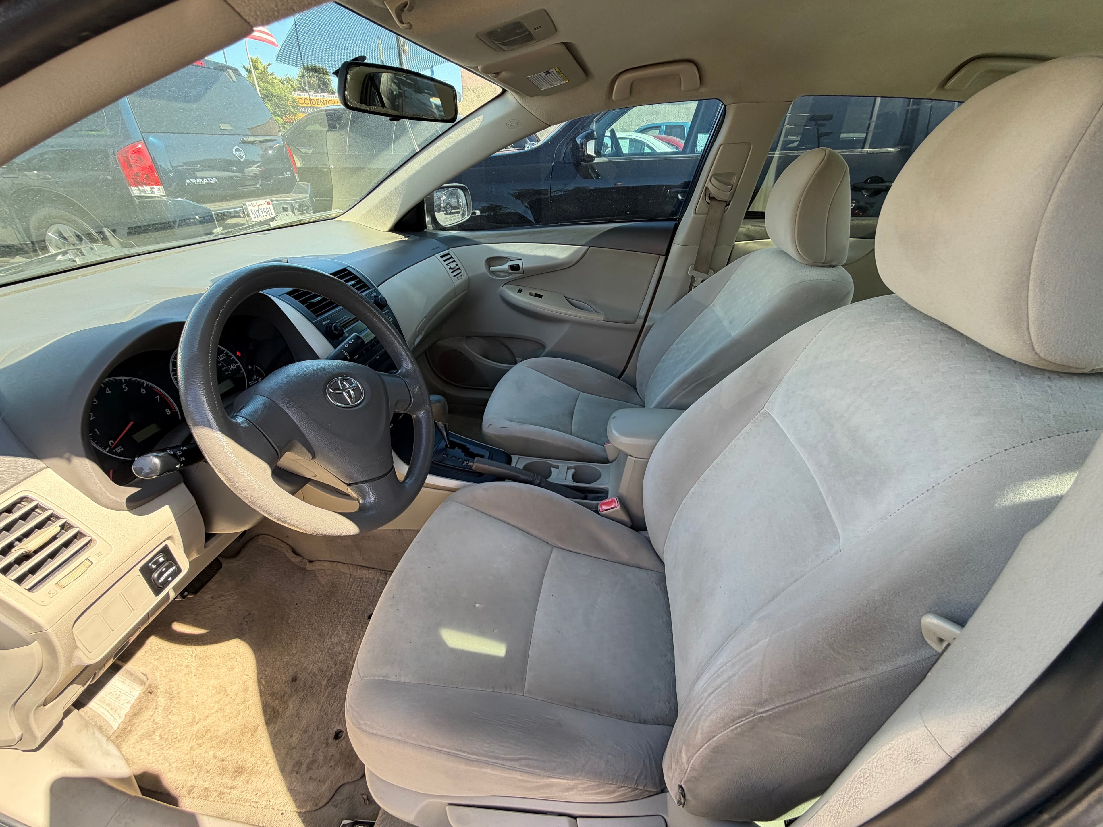 2009 Toyota COROLLA LE thumbnail 6