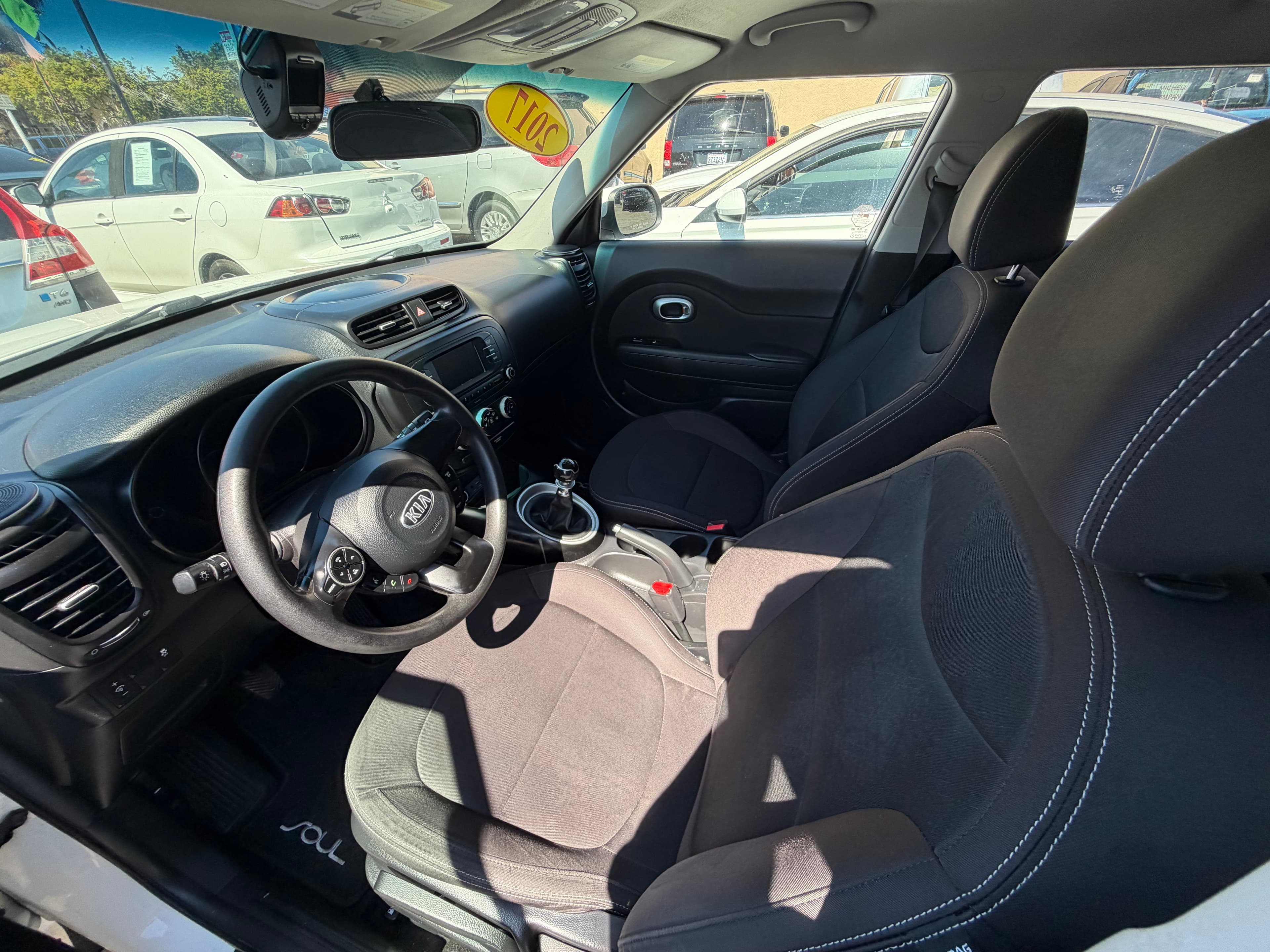 2017 Kia SOUL BASE thumbnail 5